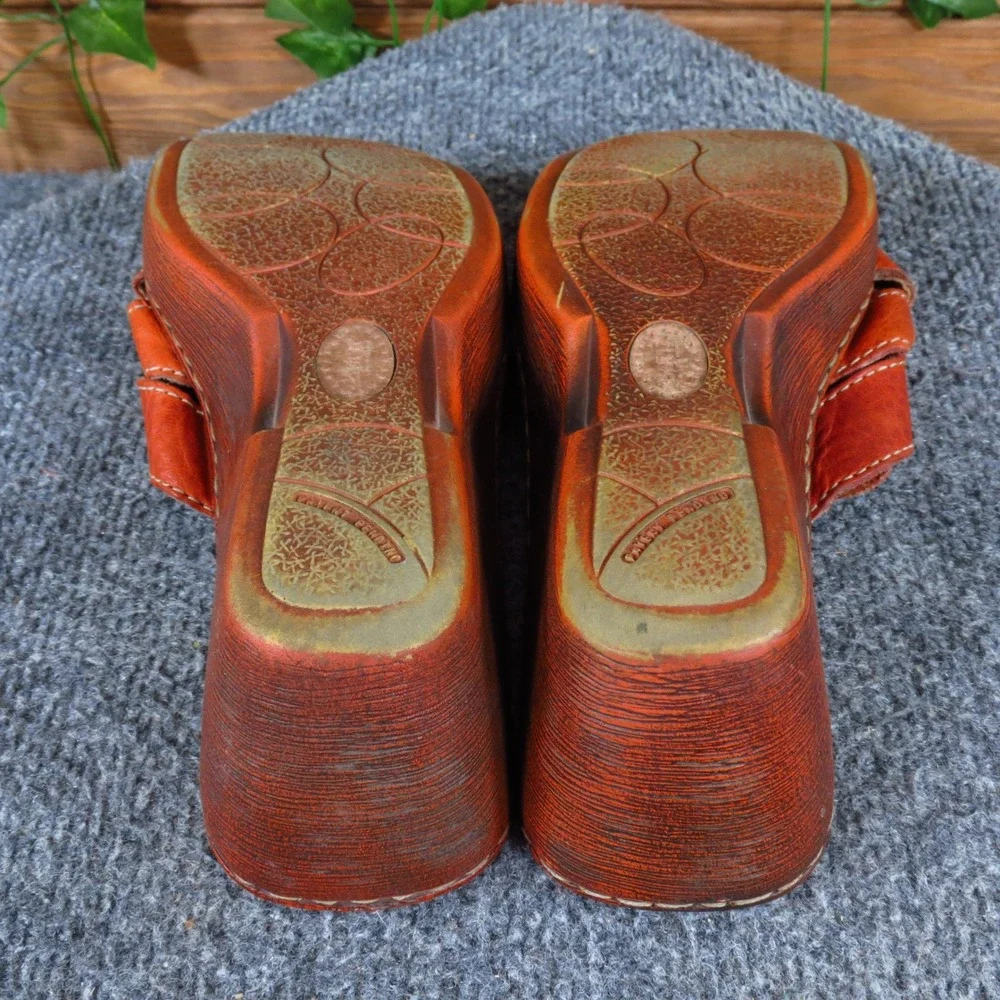 Born W2077 Women Wedge Slide Sandals Size 7 Handcrafted Comfort Orange Leather